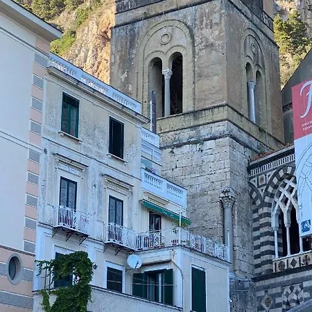 La Del Cavaliere Apartment